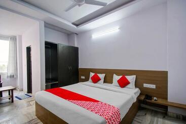 Oyo Hotel Kk Parardise