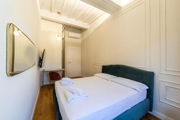 پانسیون Leovinci Rooms