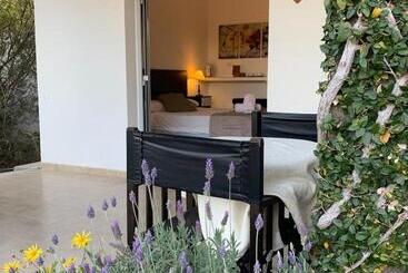 Qhawana Cabañas & Suites