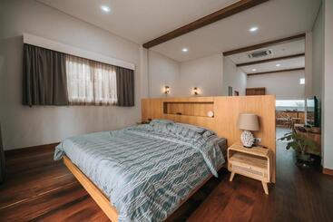 Thammachard29 Resort Baangrood