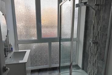 هاستل Suite 2 Lits Auberge Du Manala Hôtel 24 24 Proche Basel