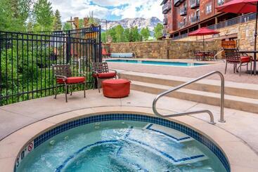 هتل Bear Creek Lodge 309c By Alpine Lodging Telluride