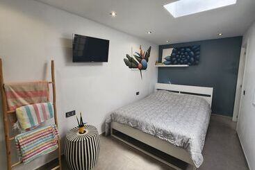 تختخواب و صبحانه Casa Salvia Guesthouse Icod