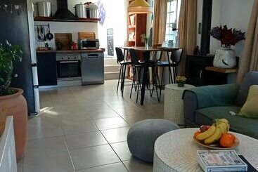 تختخواب و صبحانه Casa Salvia Guesthouse Icod