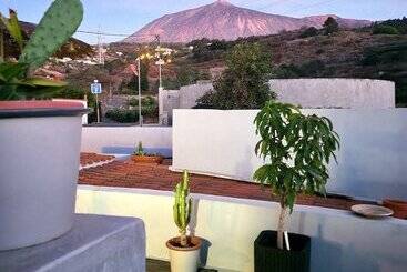 تختخواب و صبحانه Casa Salvia Guesthouse Icod