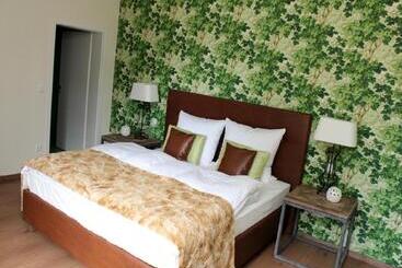 ベッドアンドブレックファースト Hinterconti