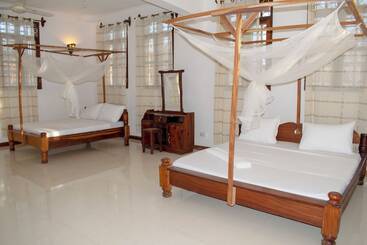 تختخواب و صبحانه Sulkhan Serviced Apartment