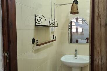 تختخواب و صبحانه Sulkhan Serviced Apartment