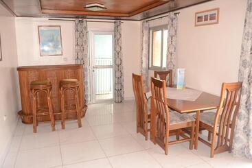 Executive Suites & Apartments   Vip Services