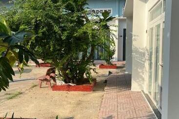 هتل Hy Guesthouse Phu Quoc   Nhà Hy Vivu Bên Vườn