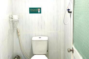 هتل Hy Guesthouse Phu Quoc   Nhà Hy Vivu Bên Vườn