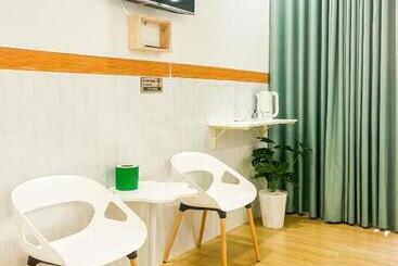 هتل Hy Guesthouse Phu Quoc   Nhà Hy Vivu Bên Vườn