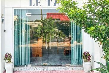هتل Hy Guesthouse Phu Quoc   Nhà Hy Vivu Bên Vườn