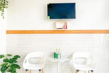 هتل Hy Guesthouse Phu Quoc   Nhà Hy Vivu Bên Vườn