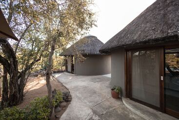 هتل Nsala Wilderness Camp