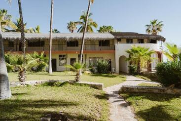 هتل Rancho Buenavista