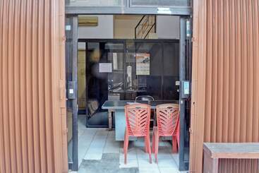 هتل Spot On 92834 Wisma Dira Tiara Syariah