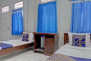 هتل Spot On 92834 Wisma Dira Tiara Syariah