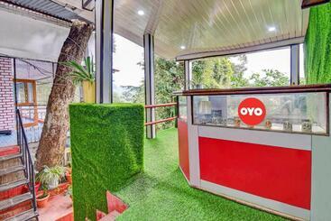 هتل Super Oyo Flagship Alpine Homestay