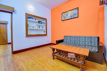 هتل Super Oyo Flagship Alpine Homestay