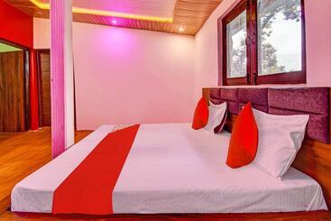 هتل Super Oyo Flagship Alpine Homestay