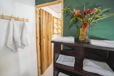 هتل Veragua Rainforest Lodge