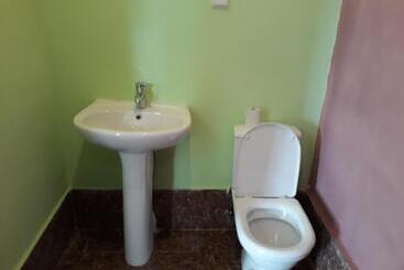 پانسیون Aghveran Eco Guest House