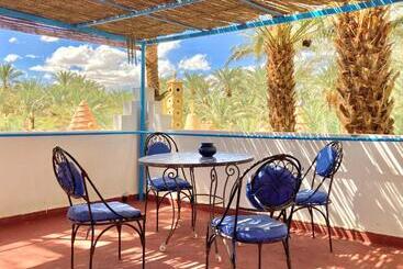 پانسیون Caravane Chaima