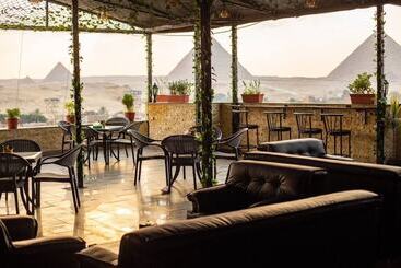 King Khafren View Inn - קהיר