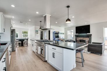 Charming Whittier Home W/ Views: 17 Mi To La