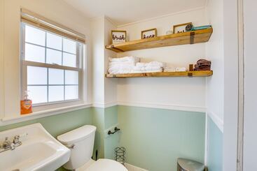 Dog Friendly Old Orchard Beach Home < 1 Mi To Pier