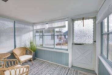 Dog Friendly Old Orchard Beach Home < 1 Mi To Pier