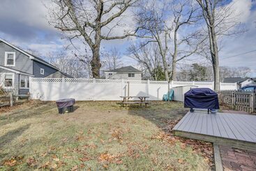 Dog Friendly Old Orchard Beach Home < 1 Mi To Pier