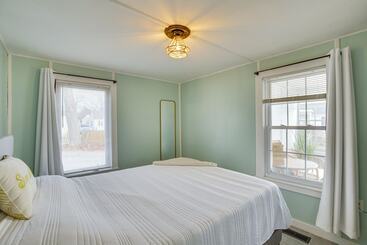 Dog Friendly Old Orchard Beach Home < 1 Mi To Pier