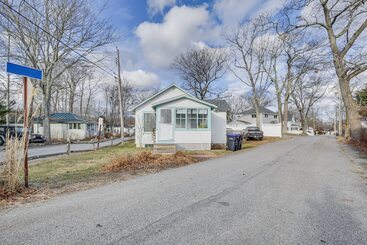 Dog Friendly Old Orchard Beach Home < 1 Mi To Pier