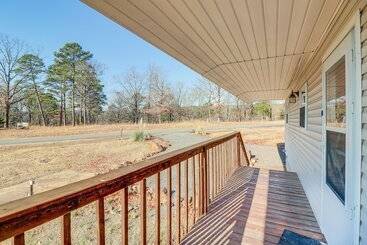 Edgemont Home W/ Deck & Bbq Grill: 2 Mi To Lake!