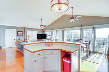 Edgemont Home W/ Deck & Bbq Grill: 2 Mi To Lake!