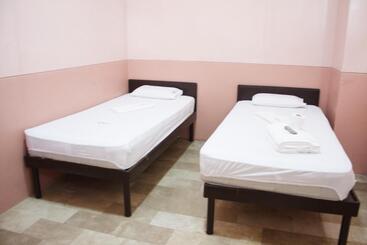 Gv Hotel   Borongan