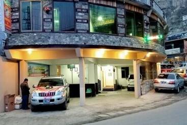 هتل Gb Hunza Inn