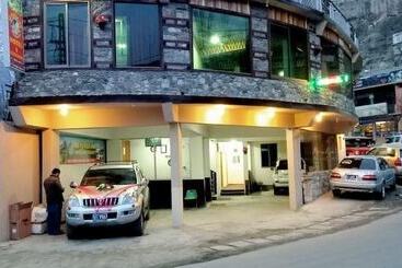 هتل Gb Hunza Inn