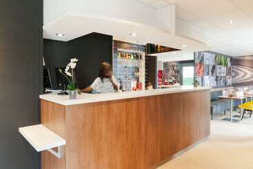 هتل Kyriad Rouen Sud   Oissel