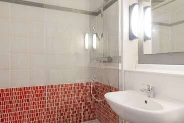 هتل Kyriad Rouen Sud   Oissel