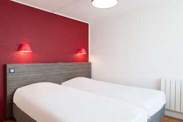 هتل Kyriad Rouen Sud   Oissel