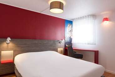 هتل Kyriad Rouen Sud   Oissel