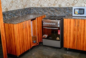هتل Rusororo Hill View Home Inn