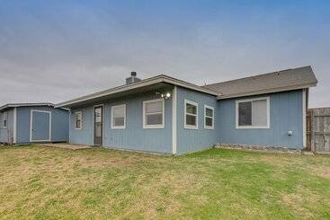Killeen Home W/ Sunroom ~ 8 Mi To Fort Cavazos!