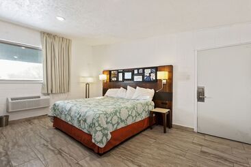 مُتل Temple View Inn