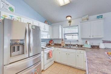 Panama City Beach Home, 1 Mi To Beach/fishing Pier