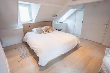 پانسیون Clementines House Honfleur
