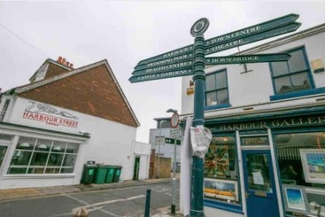 اقامتگاه Beautiful Cottage In Central Whitstable